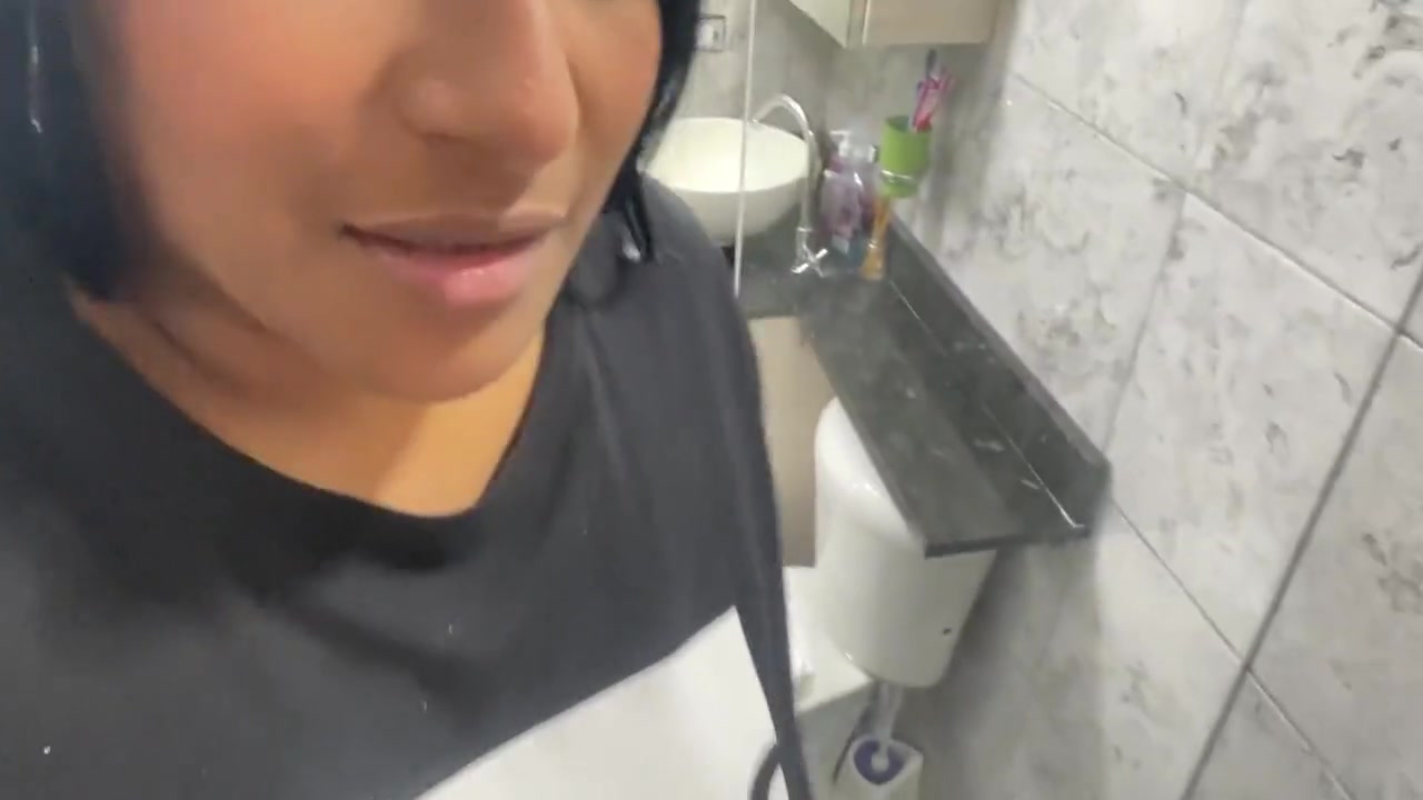 By Looking At Her Stepbrother In The Bathroom Stepsister Gets Fucked Very Hard