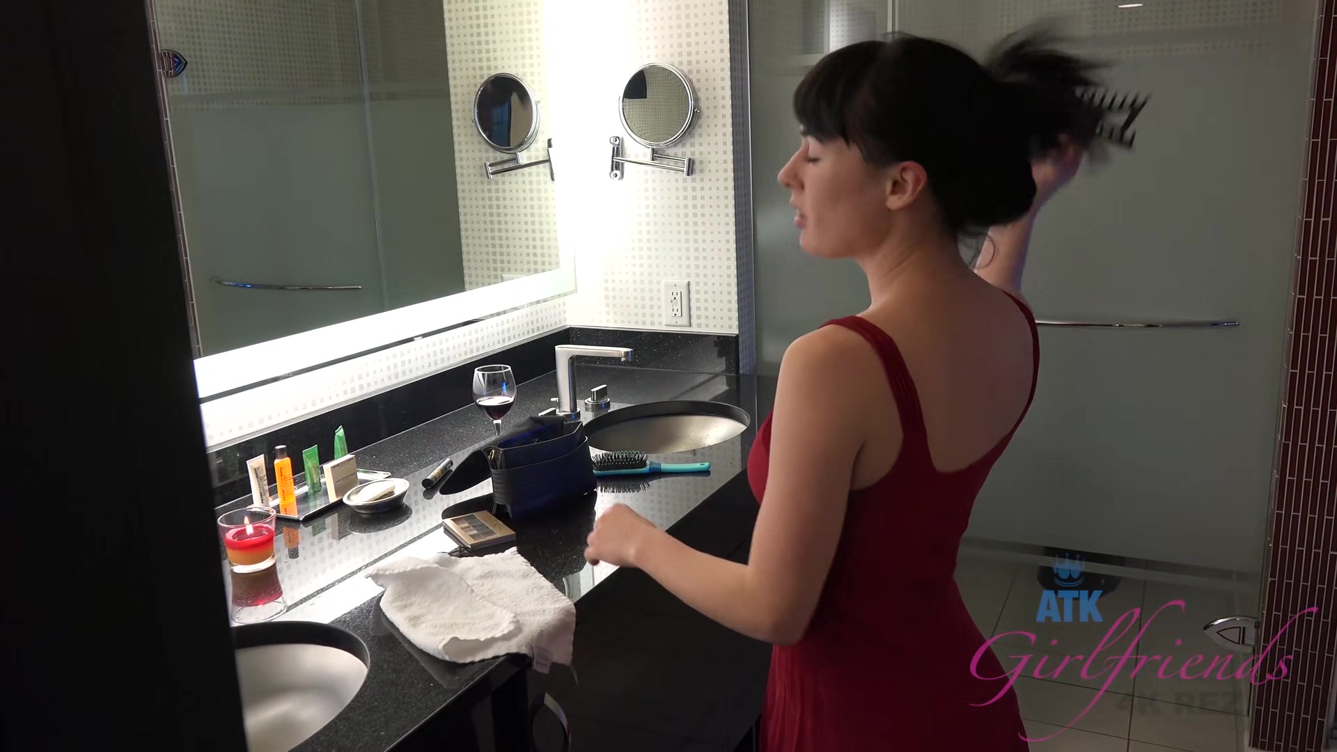 Virtual Vacation In Las Vegas With Olive Part 1