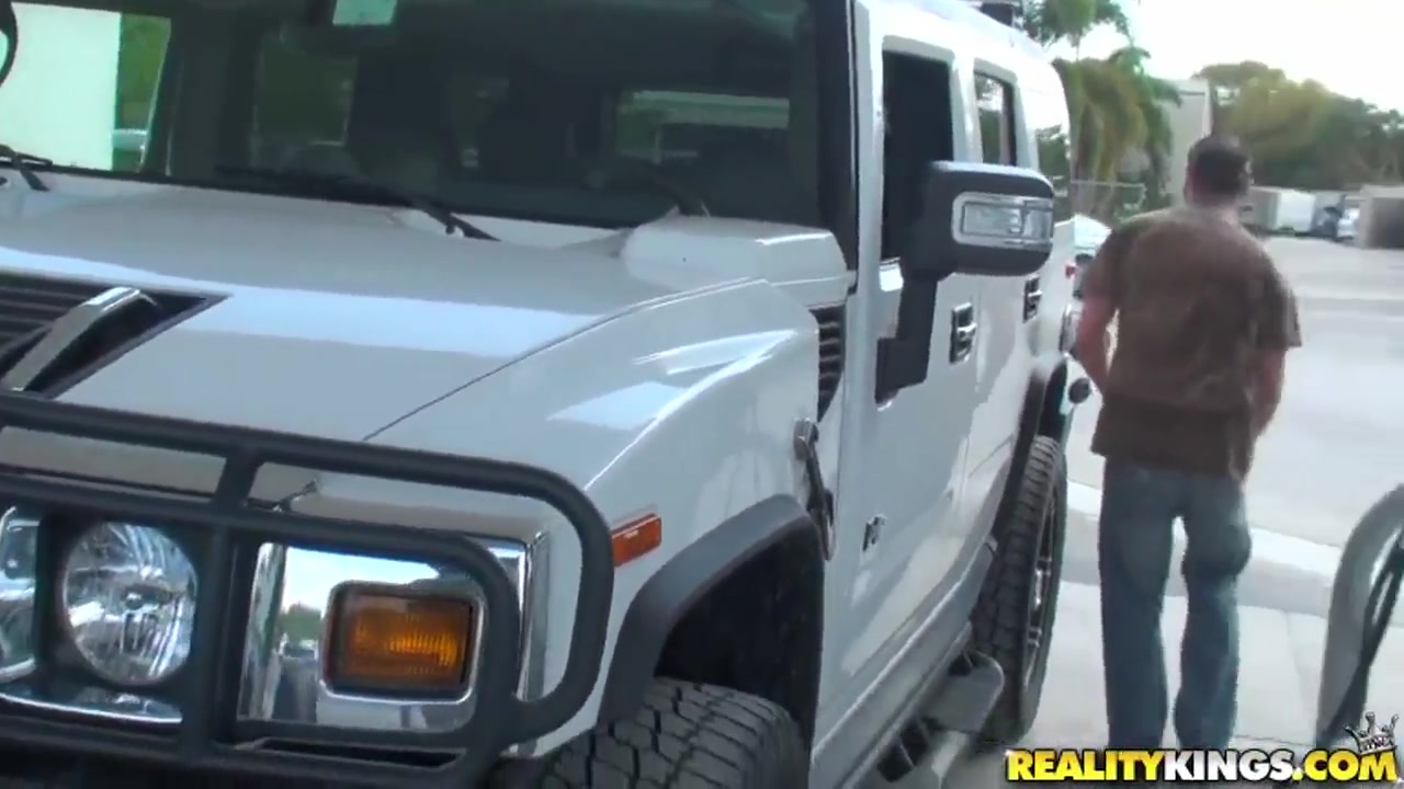 Wonderful woman with big tits gives blowjob for man in car