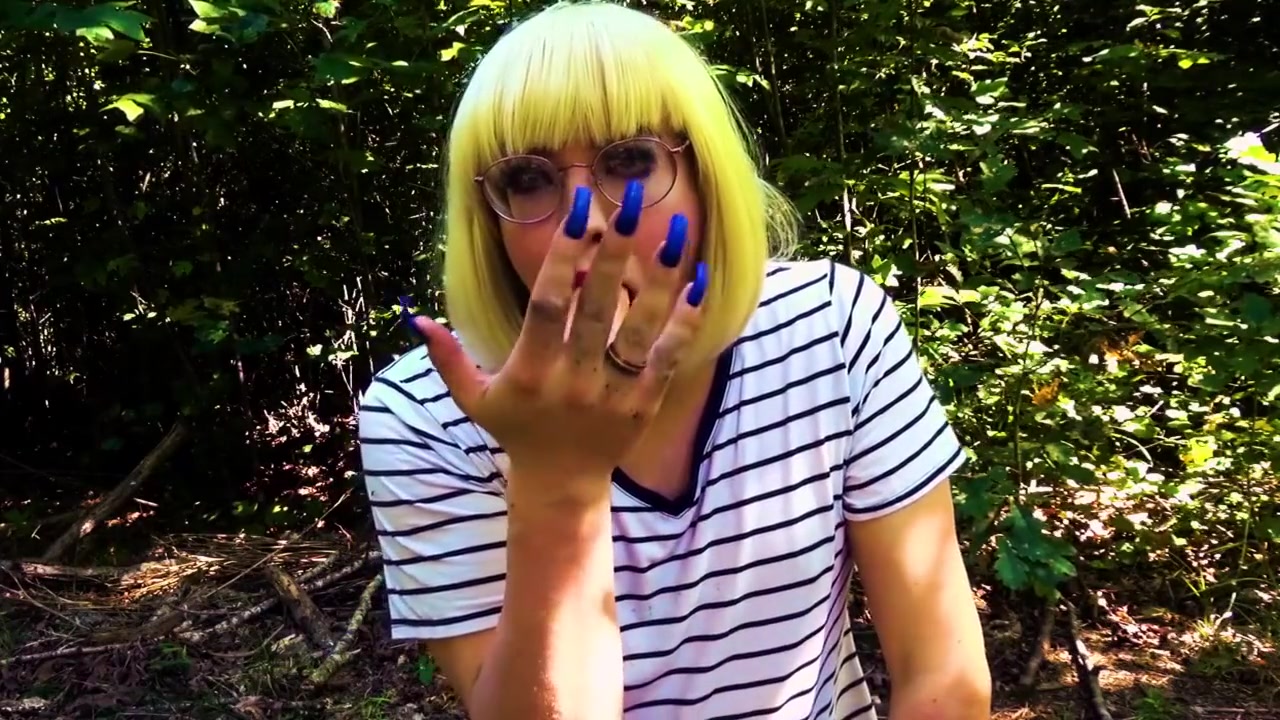 Blonde Trans Girl Deepthroats Dildo Outside