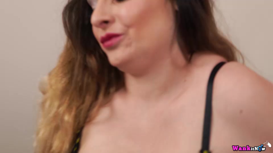 Sophia Delane - Caught Mid-Wank - Sexy Videos - WankitNow