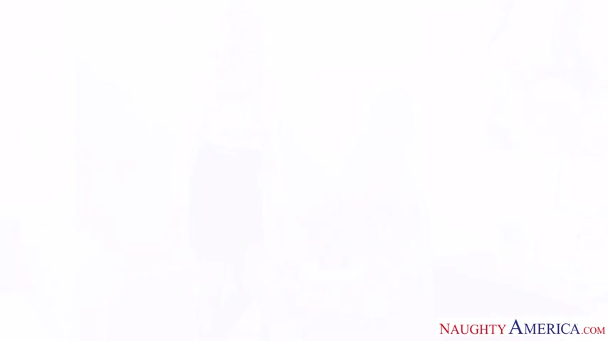 Nina Elle - myfriendshotmom