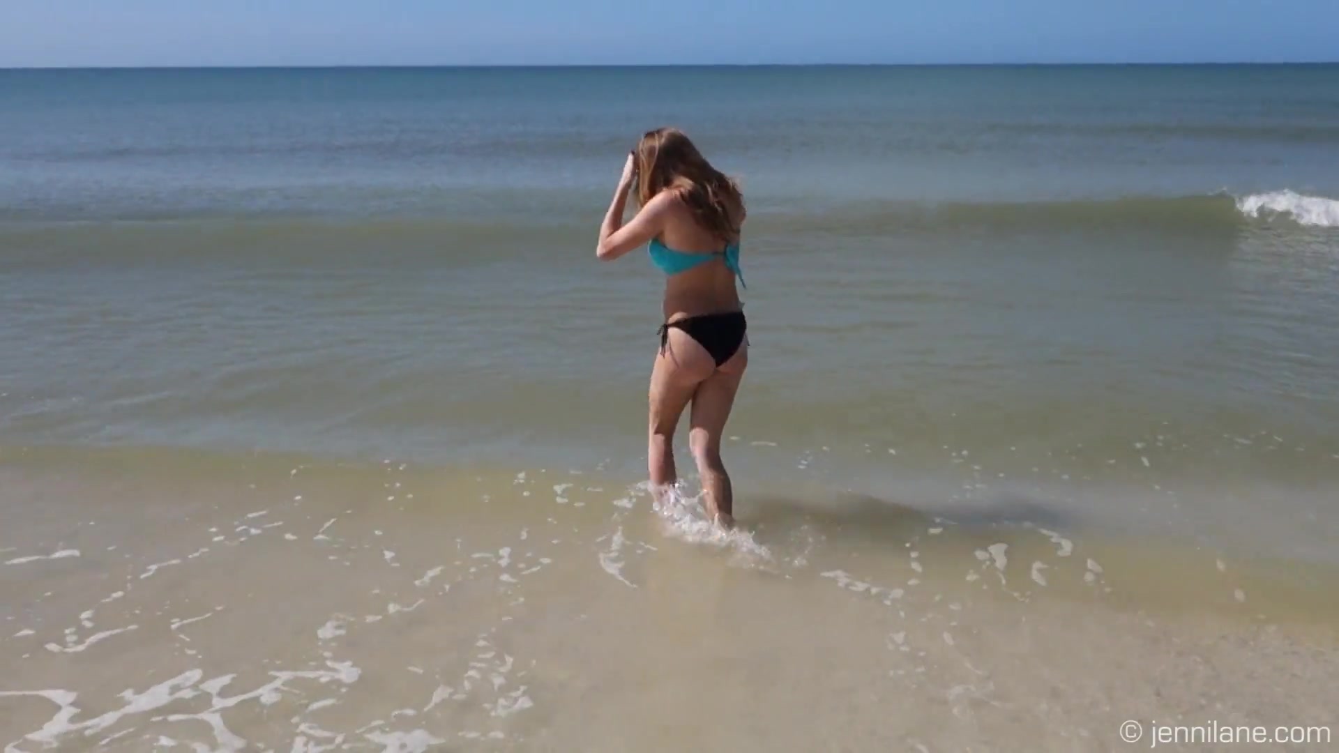 Jenni Lanes Beach Frolic - Sex Movies Featuring Jennilane