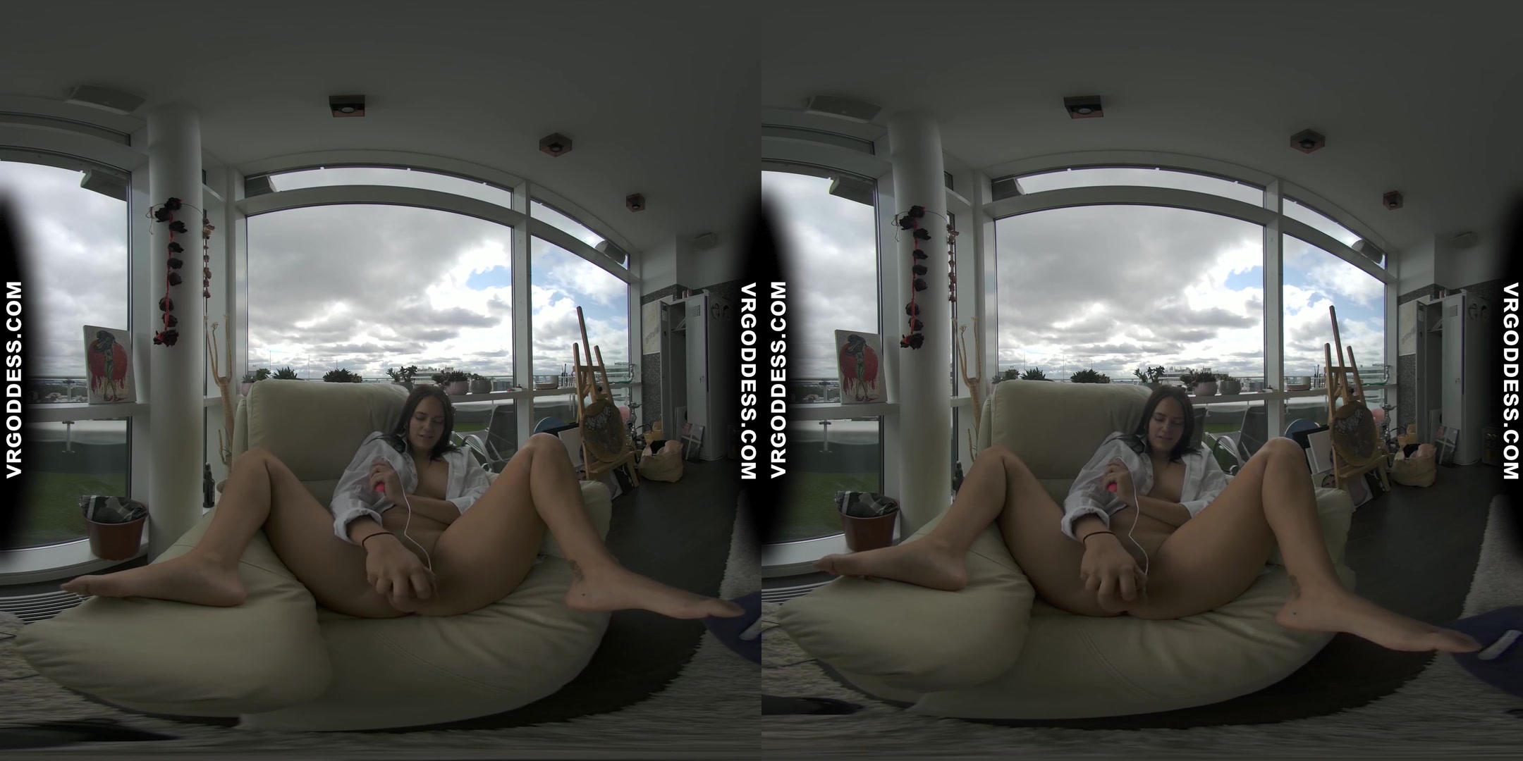Rosalina Striptease Dildoing Herself Jilling In The Afternoon