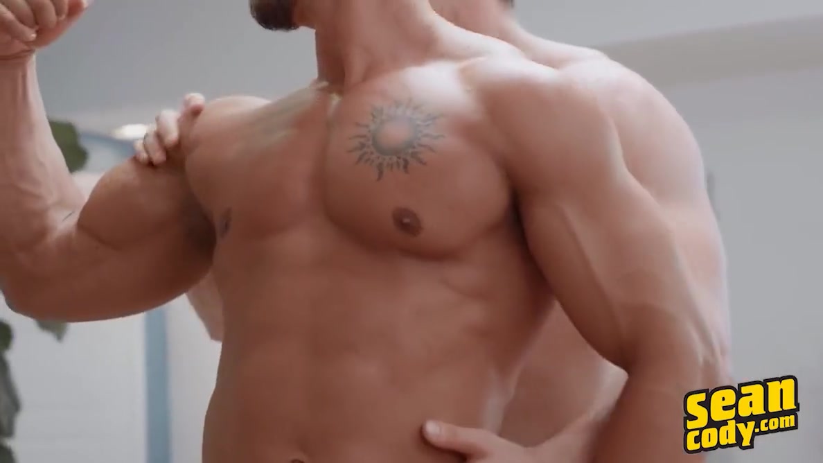 Carries On His Shoulder Then Throws Him On The Bed And Starts Fucking Him - John Bronco, Sean Cody And Clark Reid