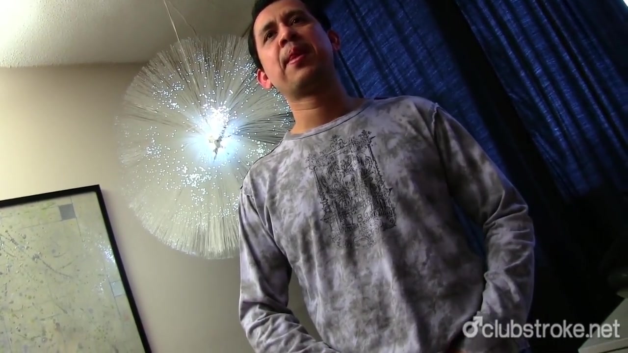 Amateur Straight Guy Juan Wanks