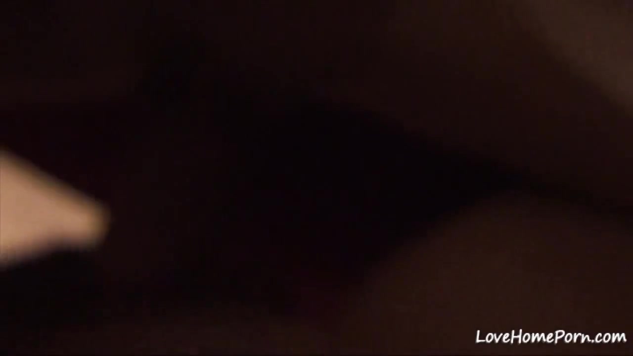 Fingering her drenched twat before having sex