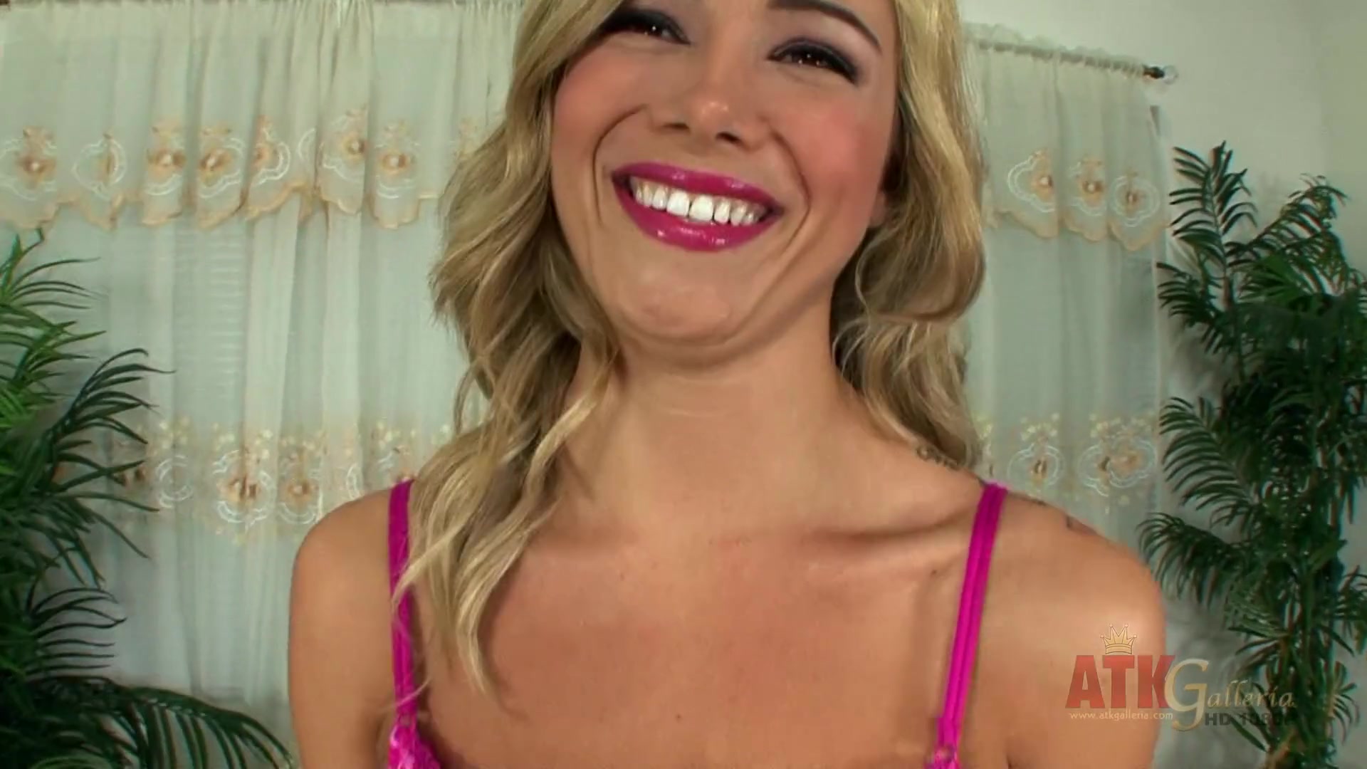 Fingering her snatch during interview