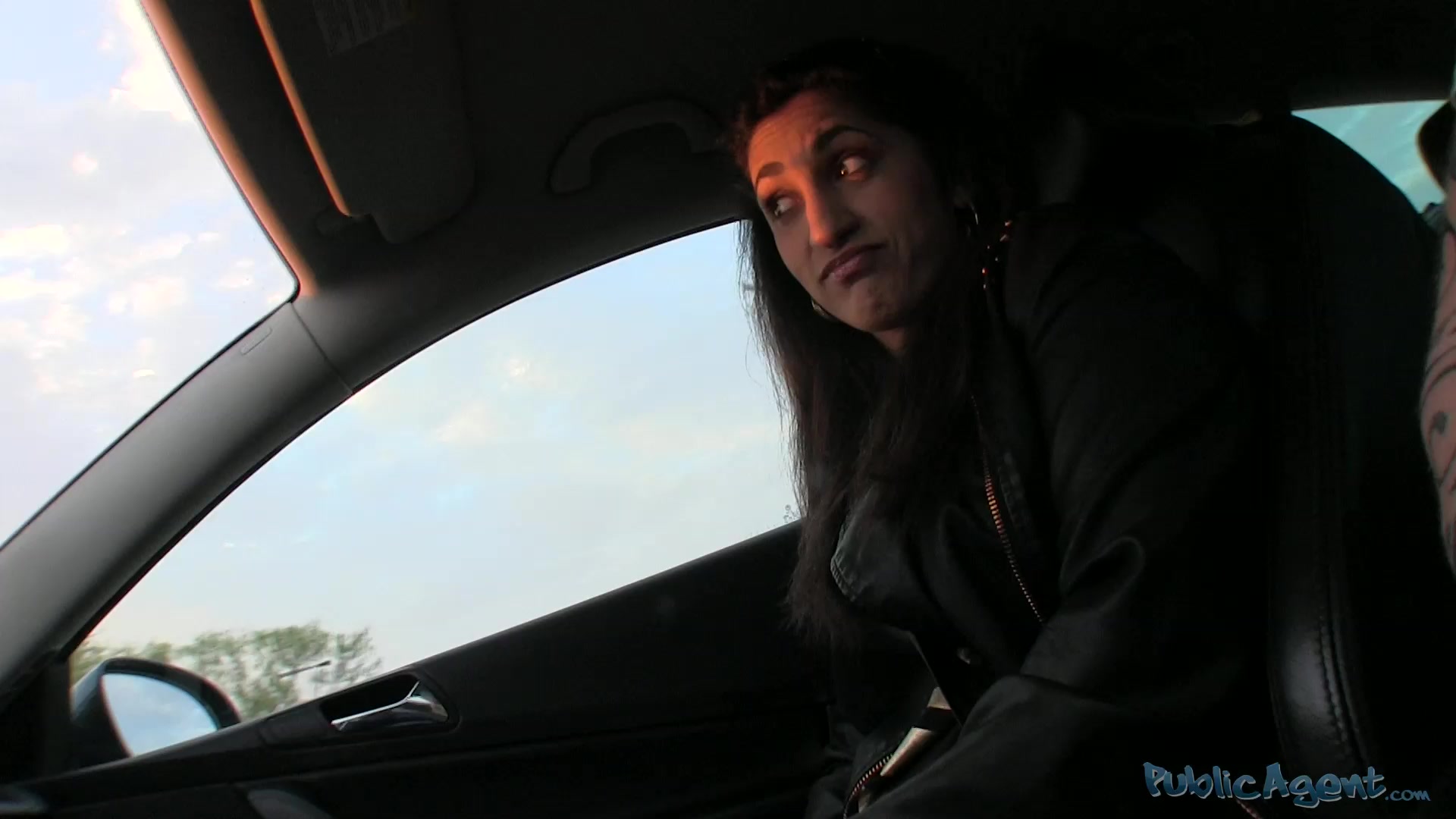 PublicAgent Video Scene. Juli