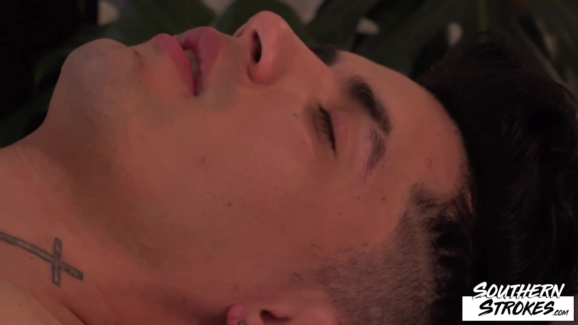 SOUTHERNSTROKES Felix Harris Strokes Caetano Silva Hard Cock