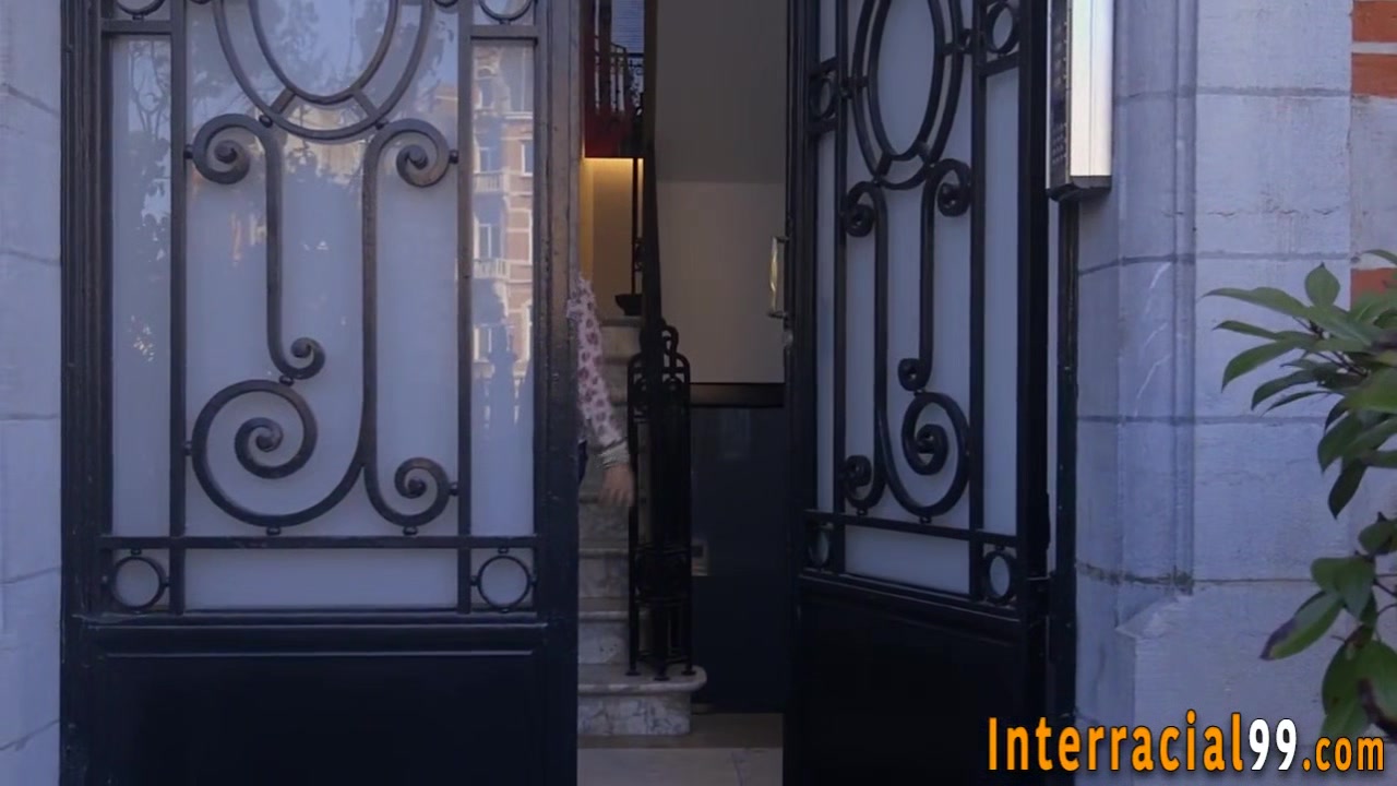 Babe Analized for BBC Cum - Interraced