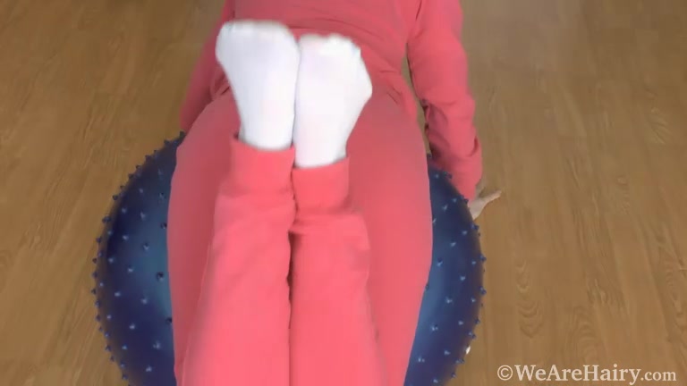 Trixie exercises naked on her blue yoga ball - WeAreHairy