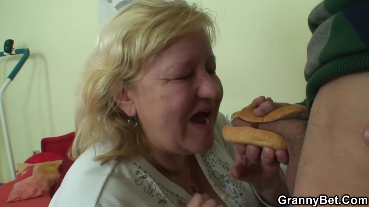 Tricky Guy Picks Granny Up For Kinky Play