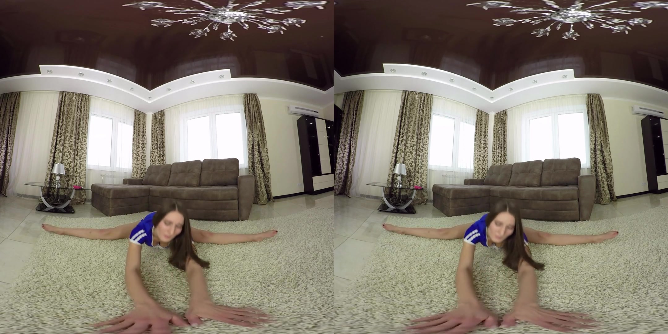 Elina Mikki in Adorable Gymnast Cums - RealJamVR