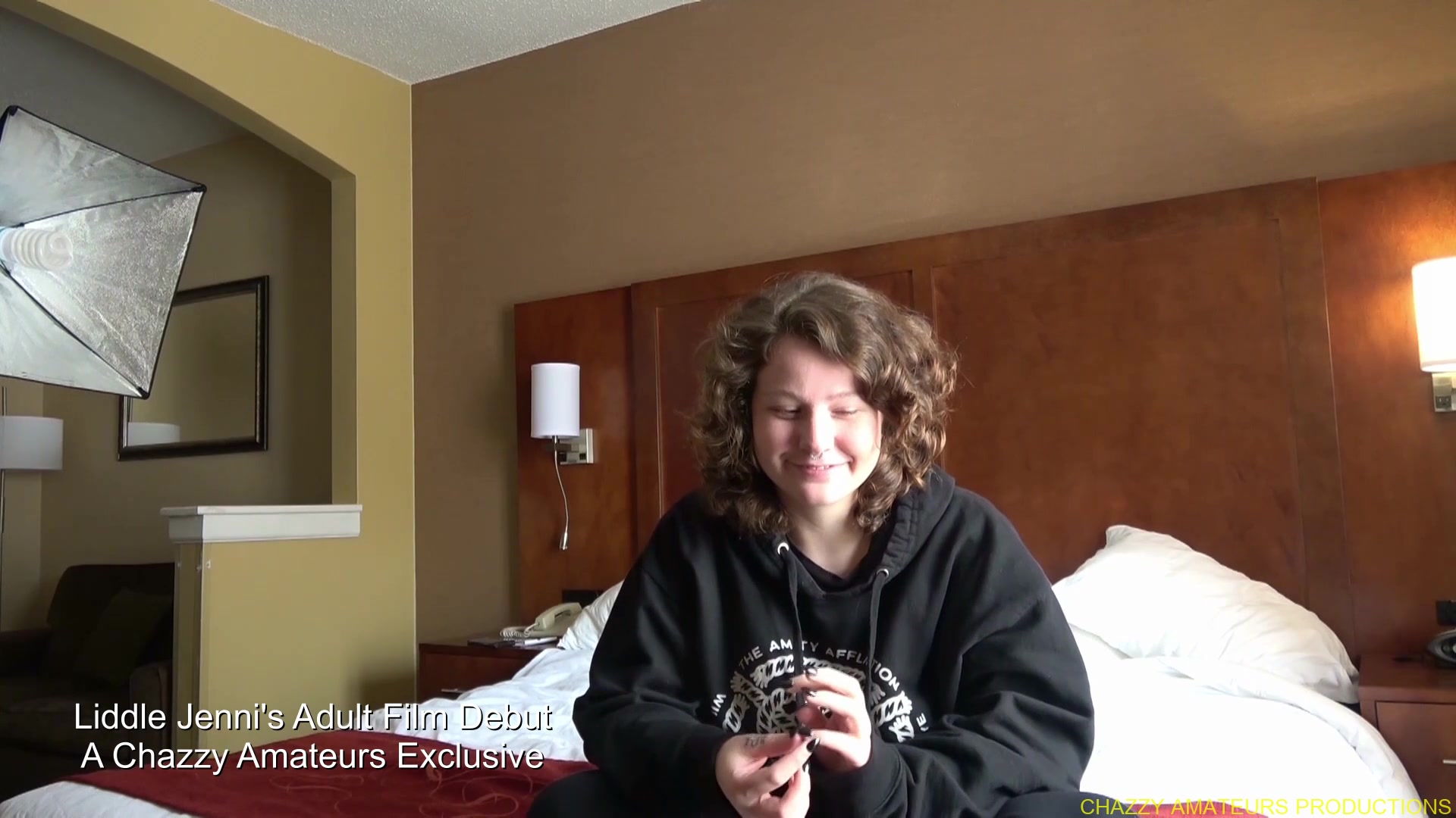 The Directors Cut Of The Adult Film Debut Of Liddle Jenni - Chazzy Amateurs