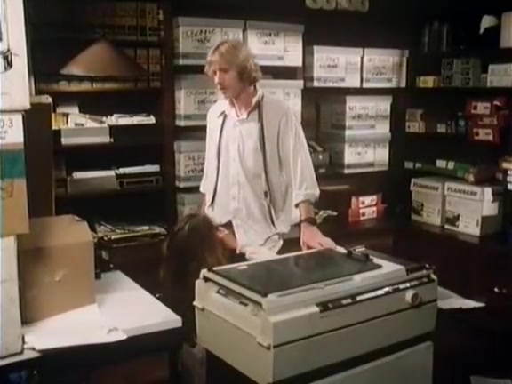 Annette Haven, Lisa De Leeuw, Veronica Hart in vintage porn video