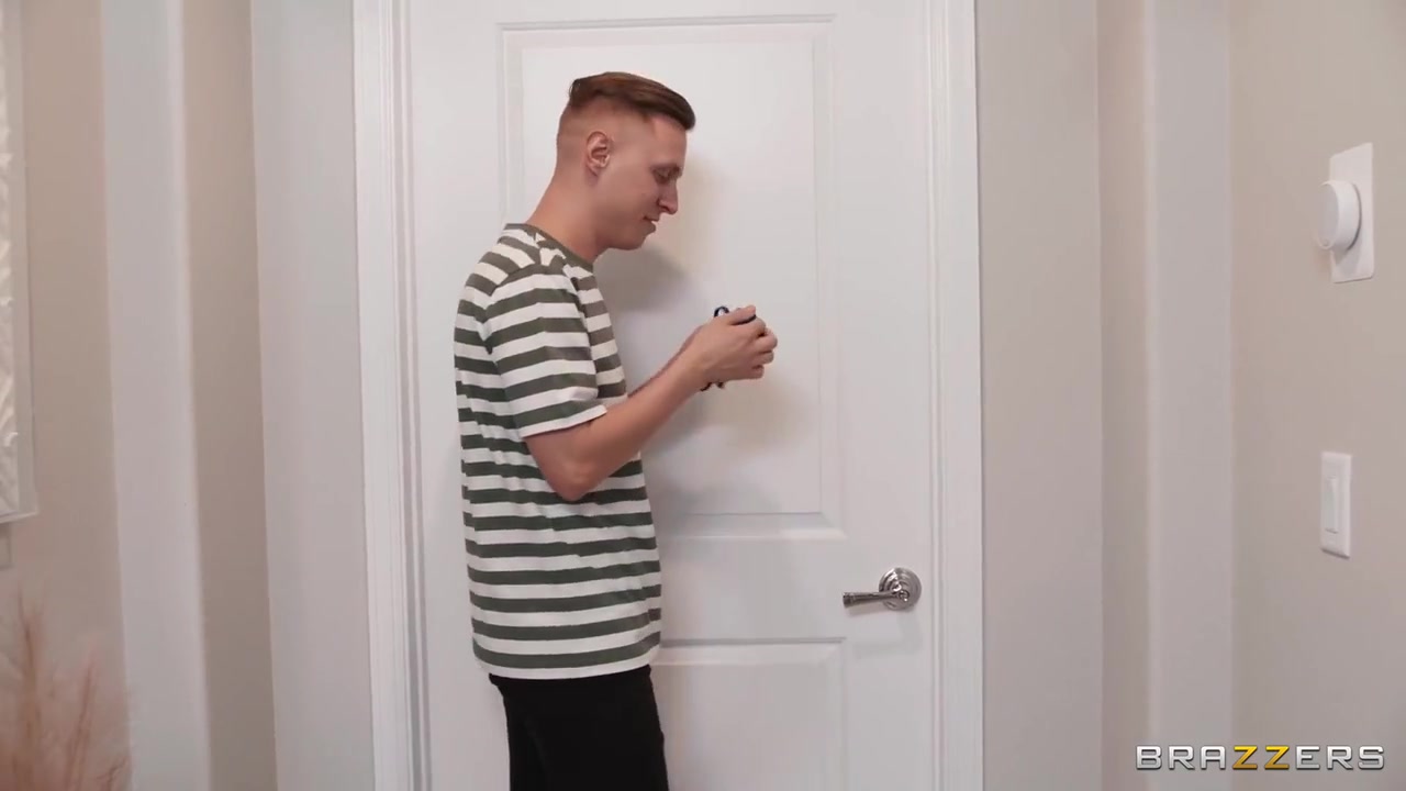 Connie Perignon In Wants Him To Watch Her In The Shower With His Cock Out