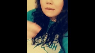 I'm so fucking wet talk to me.