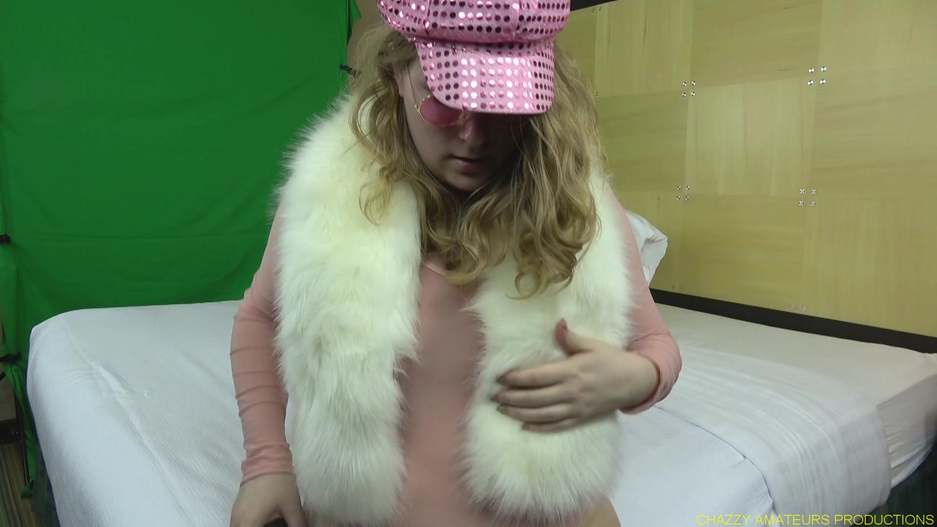 Adult Film Debut Of Honey Bare Vibrator - Chazzy Amateurs