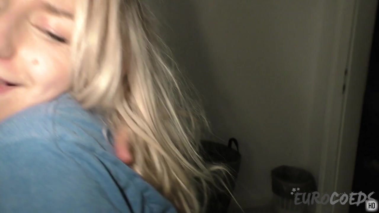 Late Night On Vacation With Blonde Adora Ray Masturbating And Blowjob Candid Wild Fun