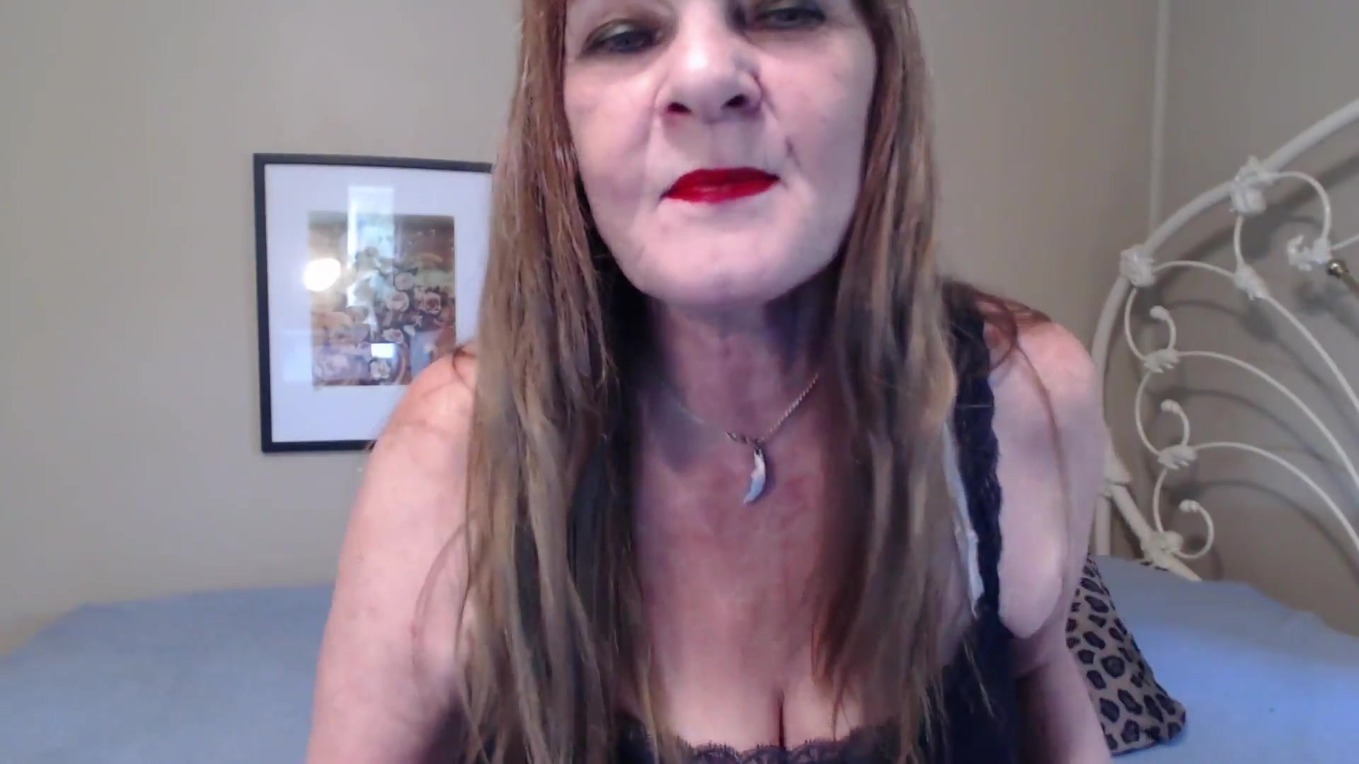 Red Shiny Lips Teasing You - TacAmateurs