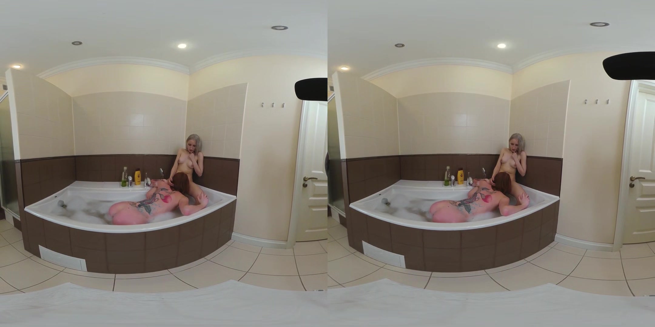 Neko Kimiko with Nika Alis Lesbians in the Bathroom; Amateur Girl on Girl 3D Porn