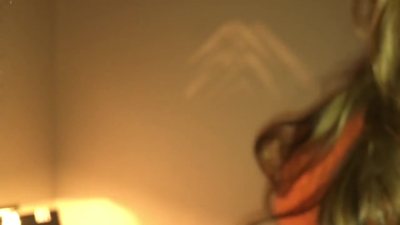 College-Town Babe gets topped while topping...