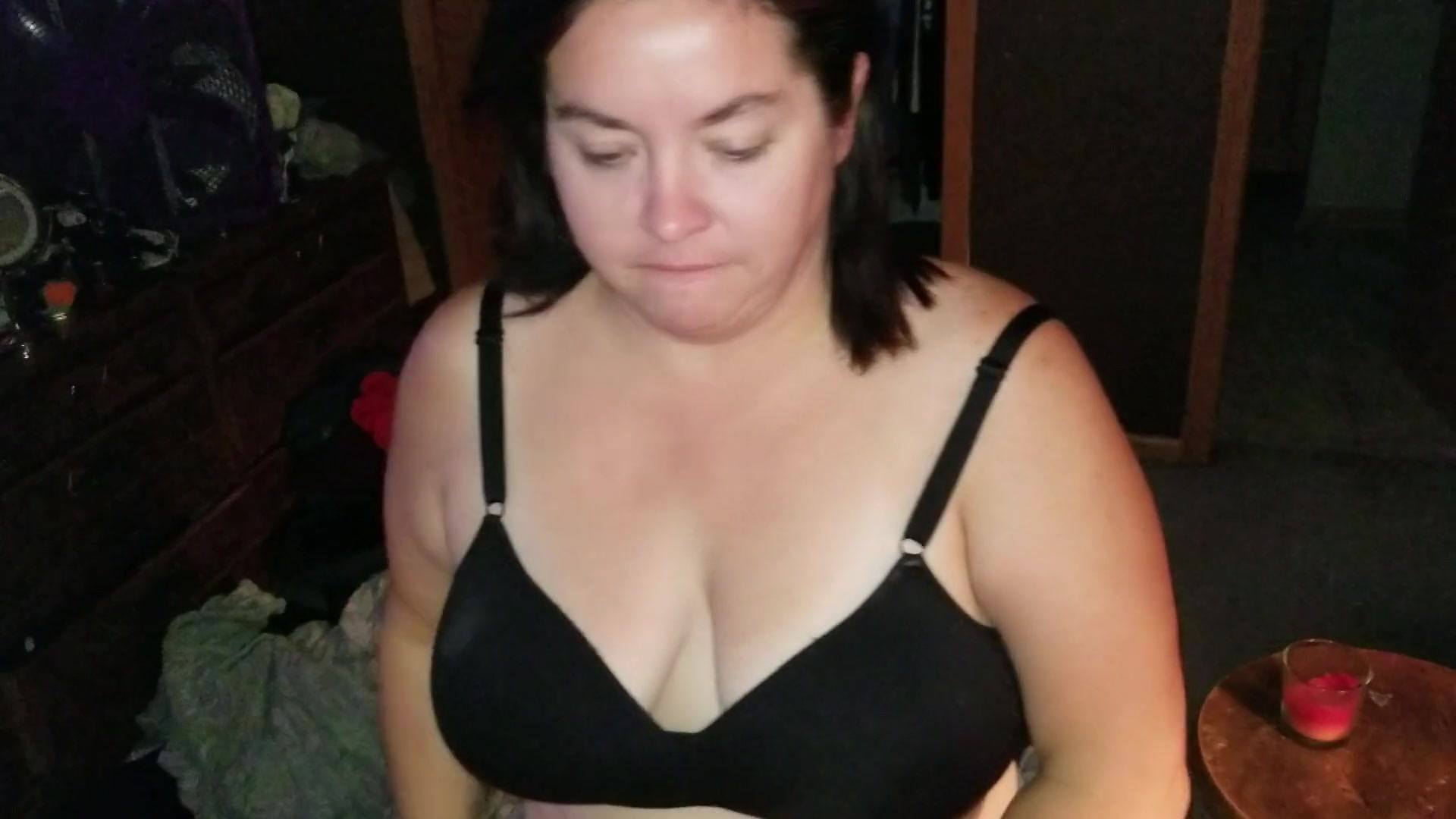 Sexy Bbw Fucks With Condom Sucks Cum Out Of It - Sexynebbw