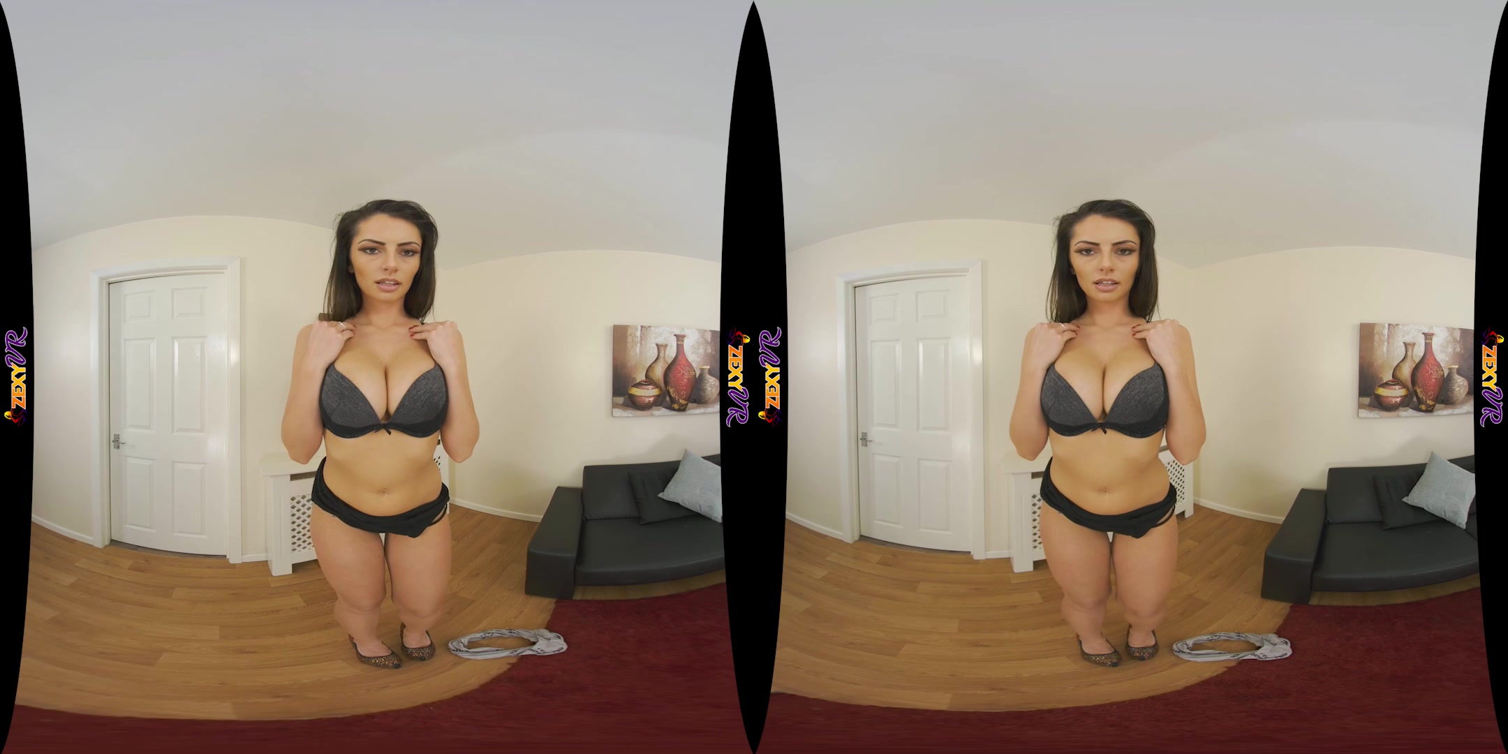 Look featuring Holly - ZexyVR