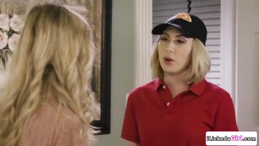 Mackenzie Moss And Carter Cruise - Babe Wants My Mouth On Her Pussy So Bad