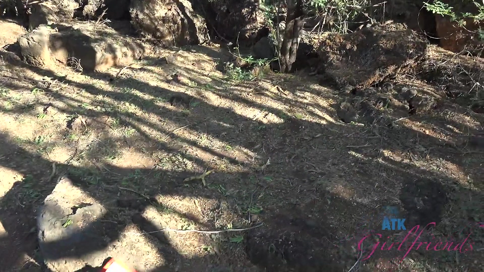 Virtual Vacation - Girls Take Loads On Their Faces - Compilation
