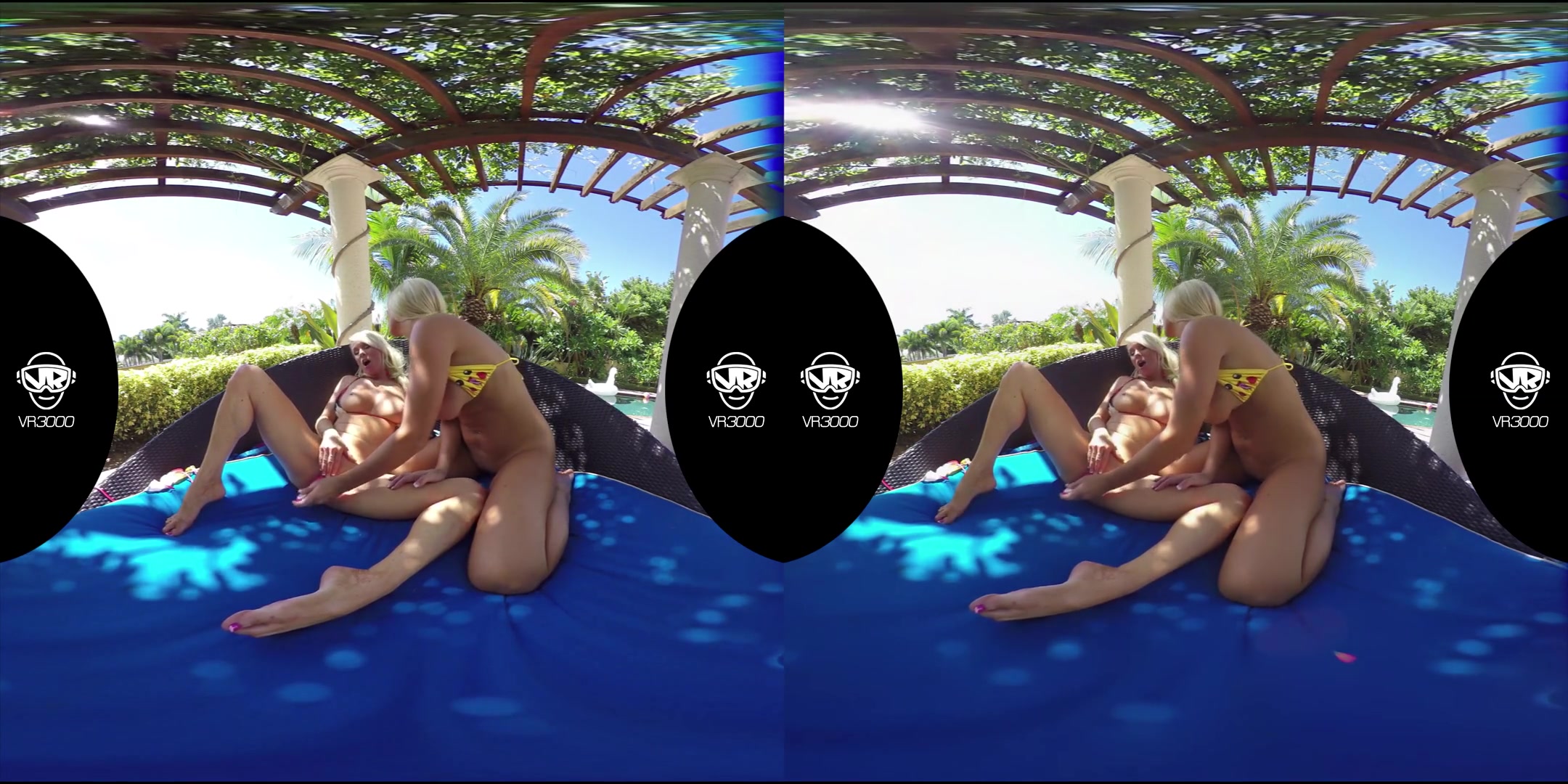 Savannah Lace & Tasty Tiffany in PokeGirl Go - VR3000