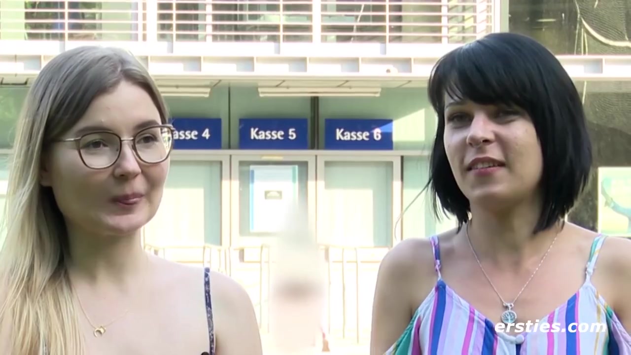 Heibes Treffen In Berlin Zwischen Emily Und Marie