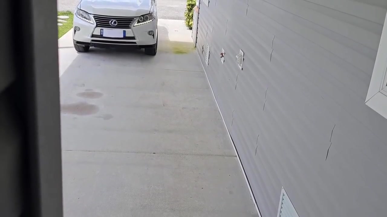 Stranger Found The Key To My House, Made His Way Inside And Creampied My Pussy With Lots Of Cum 20 Min