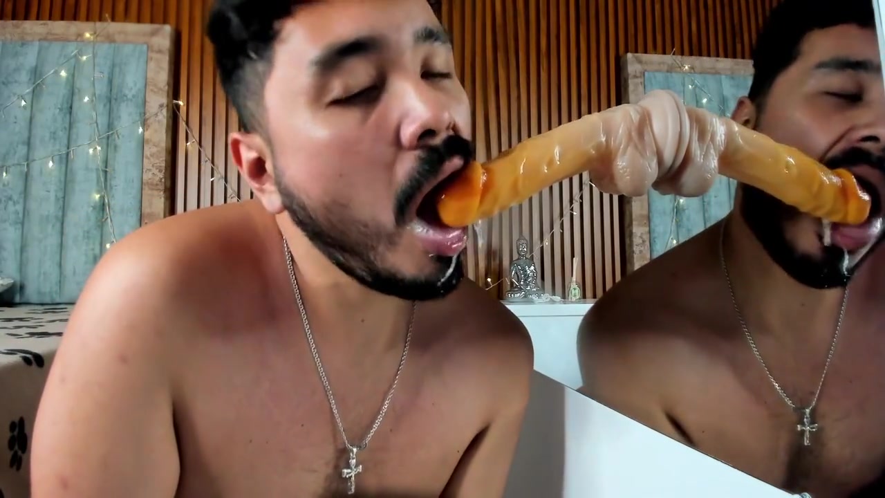 Gay Boy - I Can Stop Sucking Your Cock