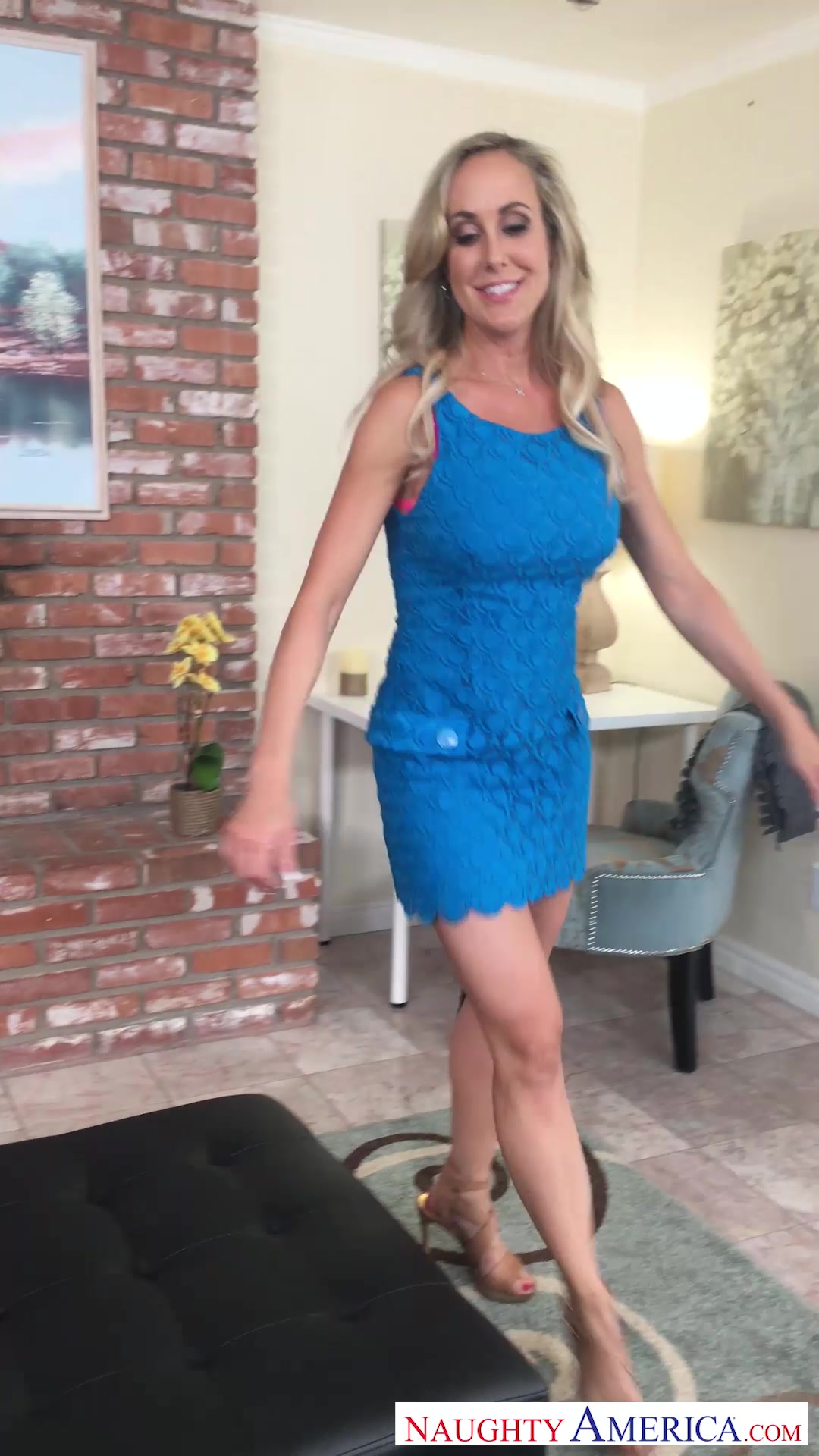 Stepmom Screw VR Porn starring Brandi Love - NaughtyAmericaVR