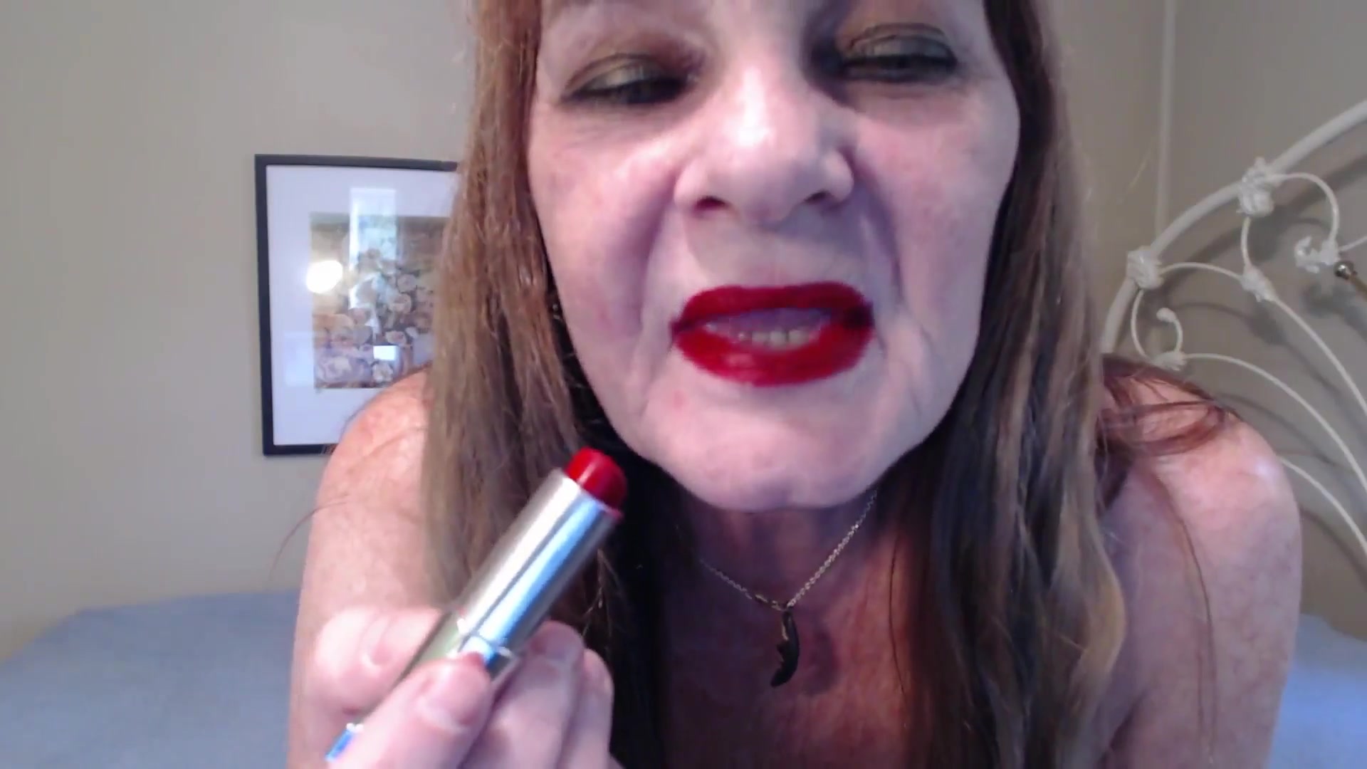 Red Shiny Lips Teasing You - TacAmateurs