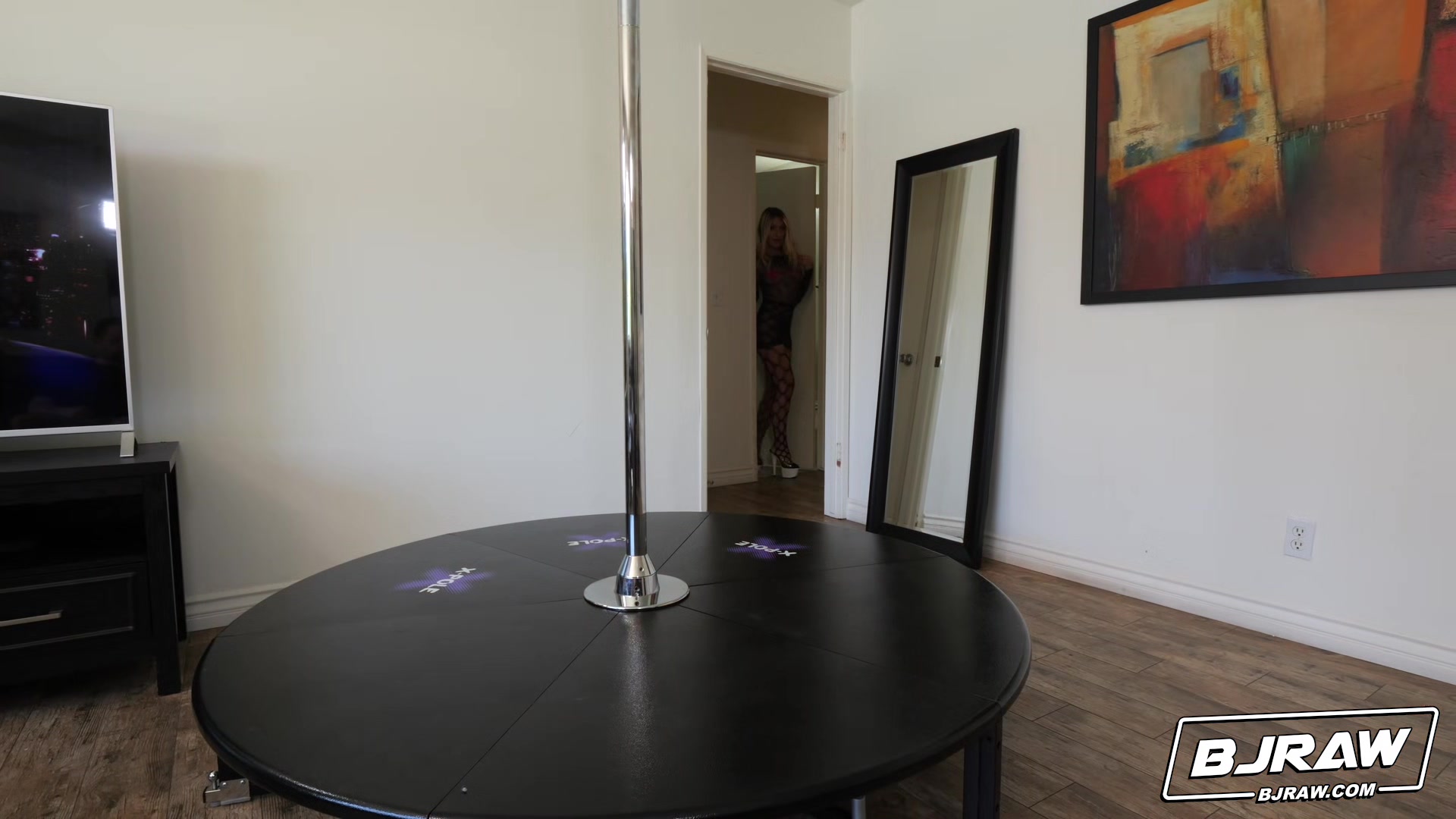 BJRAW Whitney OC strips for cock