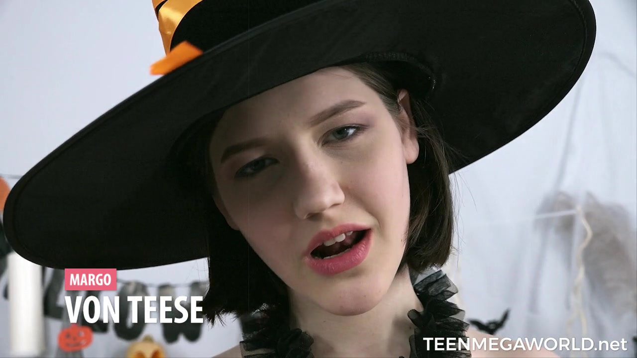 Go deep down my Halloween hole!