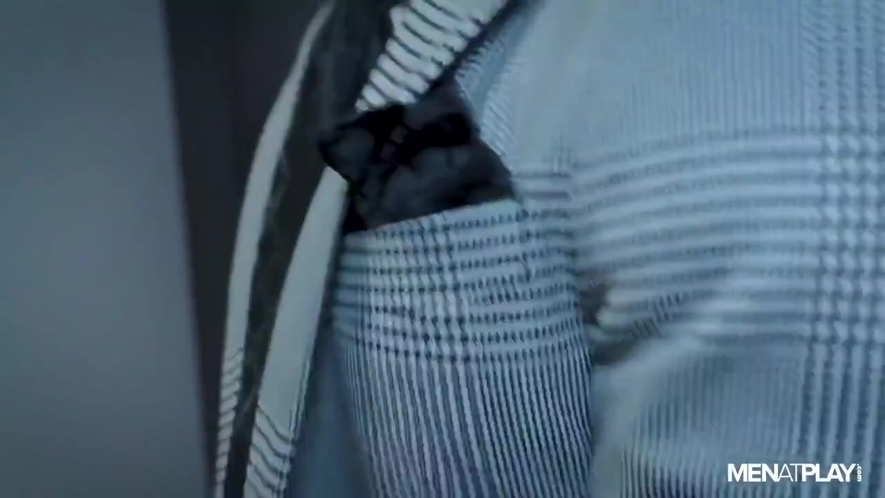 Allen King In Pant Splitting Luciano