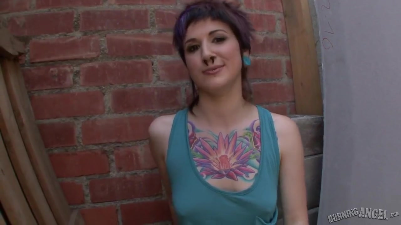 Purple Hair Alt Girl Fuck In Public Then Goes Inside To Fuck - 720p