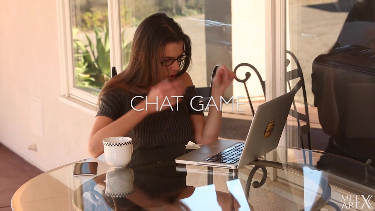 Chat Game - Valeria A - MetArtX