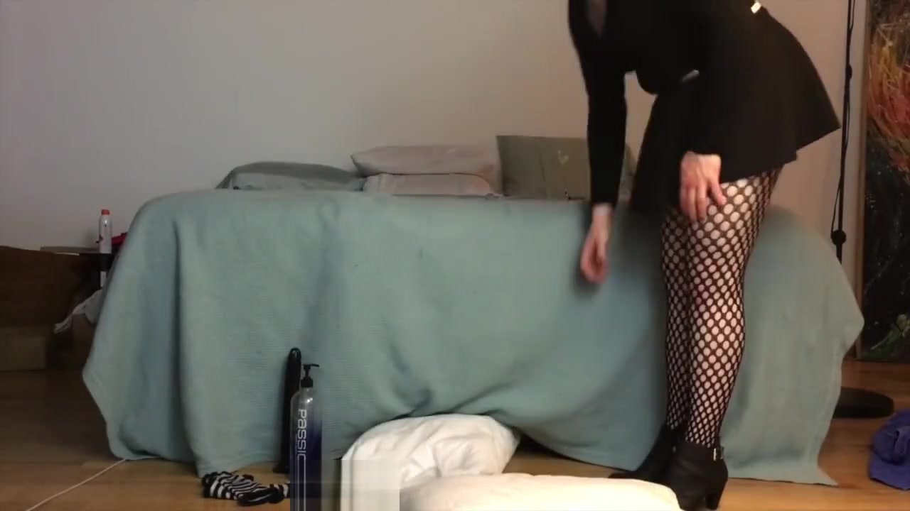 Laurem Hipsum vs Fuckbot 3000