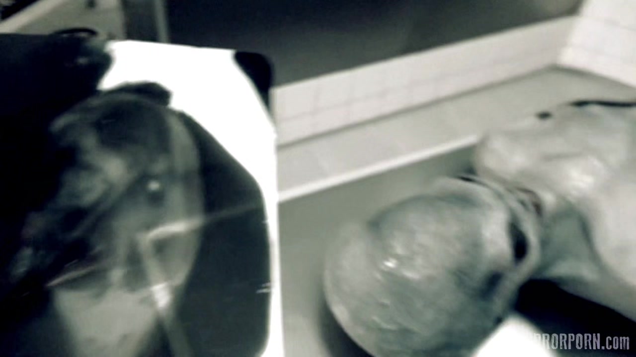 HORRORPORN - Roswell UFO