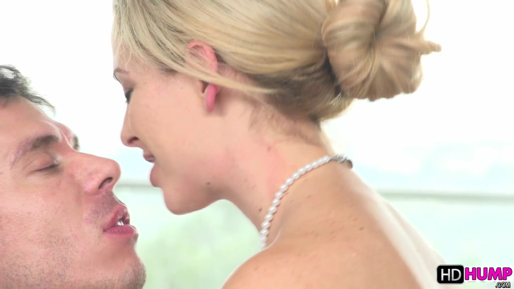 Stunning MILF Gets Drilled