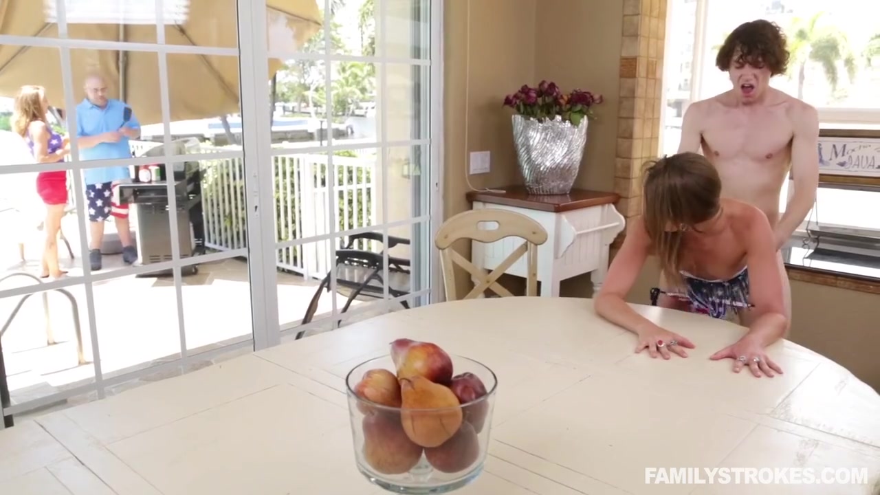 Fucked While Her Parents Are Outside - Kristen Lee