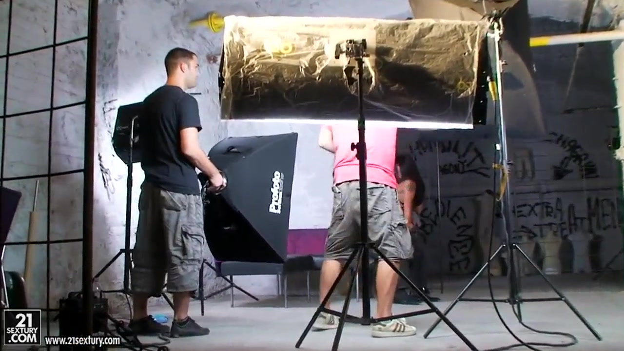 Hot model Cindy Dollar gets poses backstage