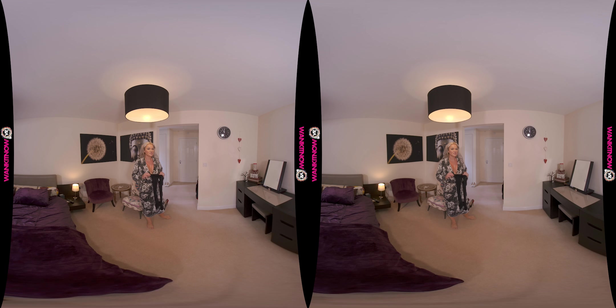 Filthy Assistant featuring Frankie Babe - WankitNowVR