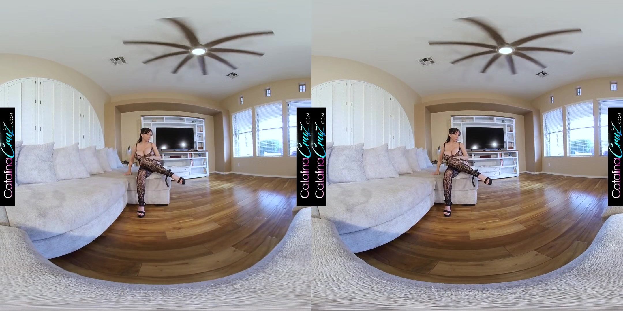 Catalina Cruz - Bodystocking Bliss 5k Vr