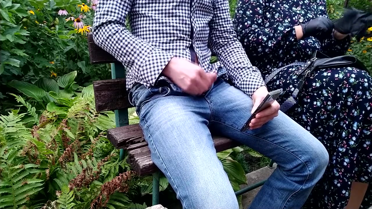 Neighbor Secretly Asked For My Cum For Her Cuckold Hubby I Couldnt Resist Her Temptation Right On The Street